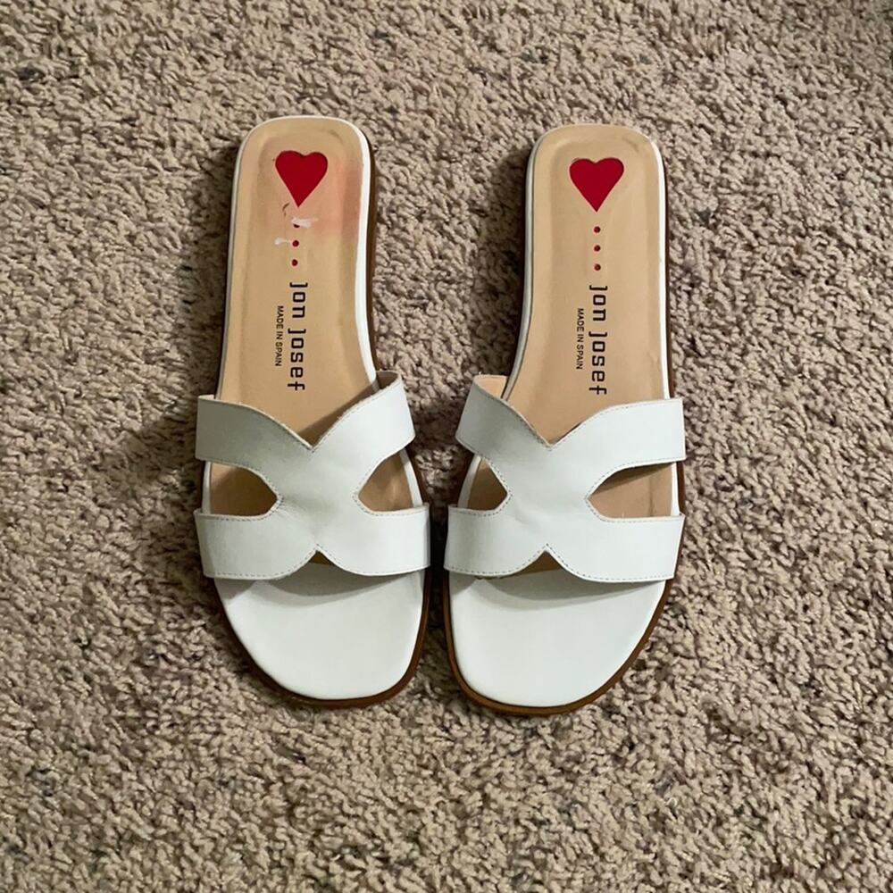 Jon Josef white nelly sandal flats made in Spain size 9M - Picture 2 of 5